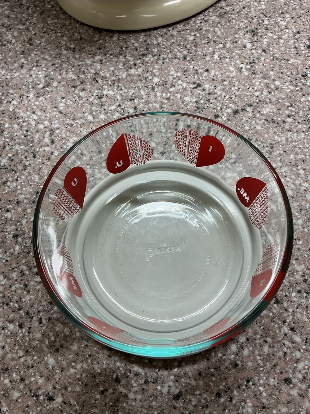 Pyrex I Love U, U Love ME Storage Bowl and Lid - Picture 3 of 3
